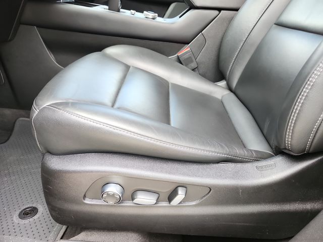 2025 Cadillac XT4 Premium Luxury - Photo 25