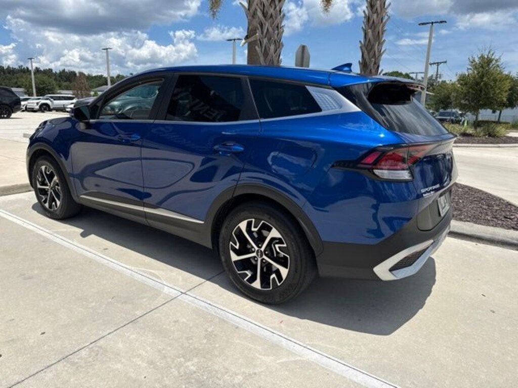 Certified 2025 Kia Sportage EX SUV