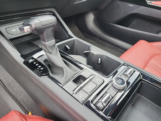 2025 Kia K5 GT-Line - Photo 24
