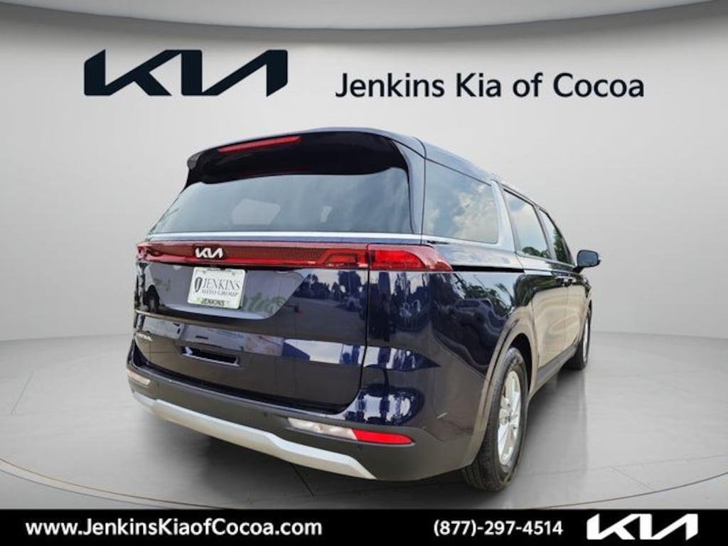 Used 2024 Kia Carnival LX MPV