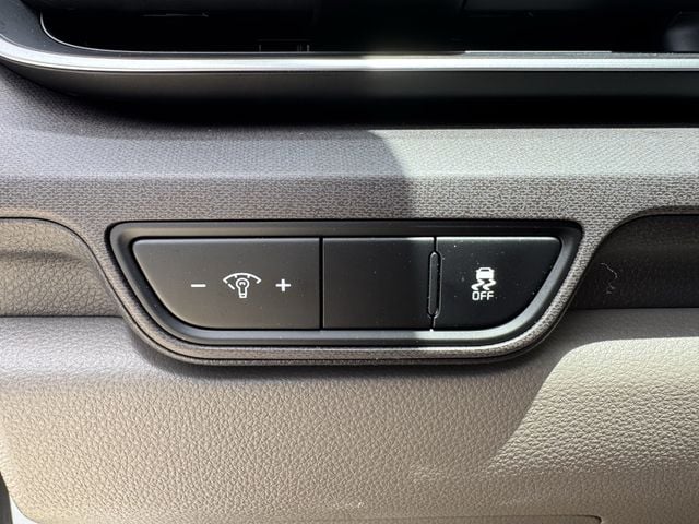 2025 Kia Carnival EX - Photo 36