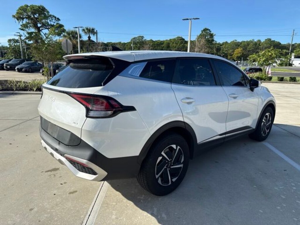 Certified 2023 Kia Sportage Hybrid LX SUV