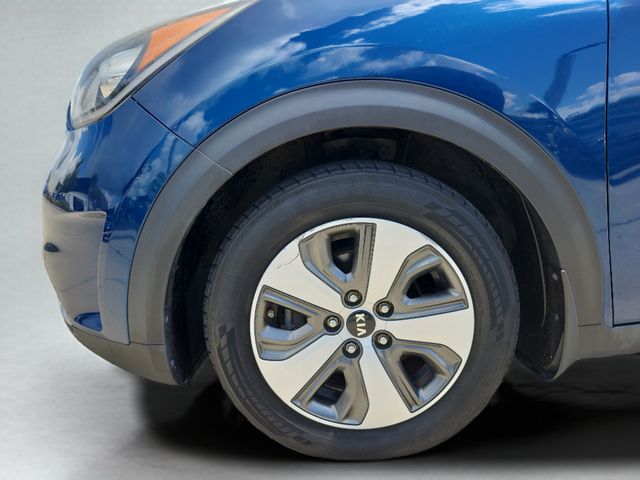 2018 Kia Niro LX - Photo 28