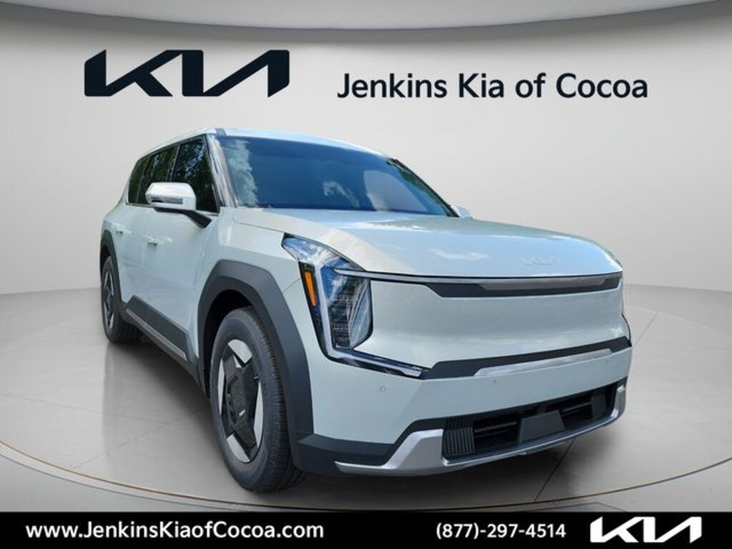 New 2026 Kia EV9 Light Long Range SUV