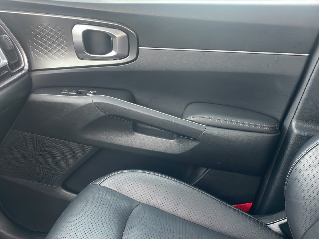 2025 Kia Sorento EX Hybrid - Photo 31