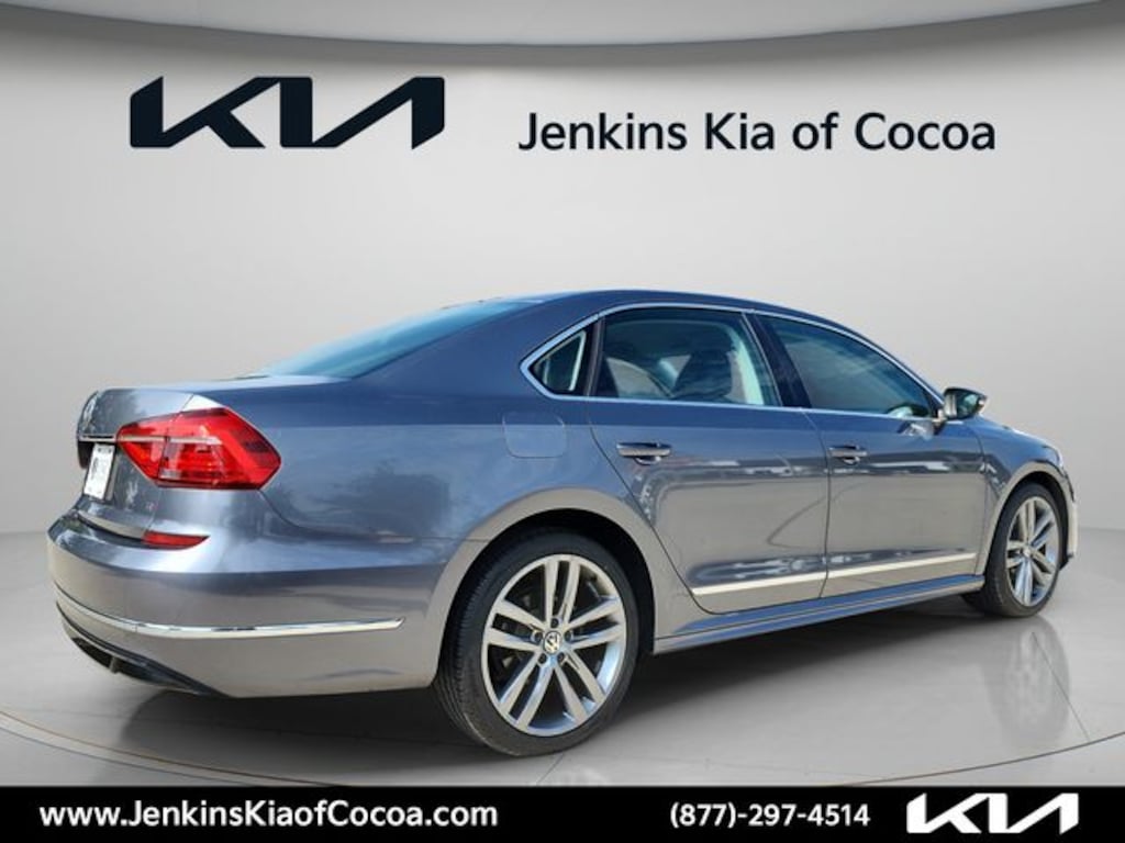 Used 2016 Volkswagen Passat 1.8T Sedan