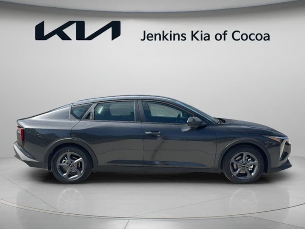 New 2026 Kia K4 LXS Sedan