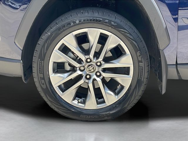 2022 Toyota RAV4 XLE Premium - Photo 29