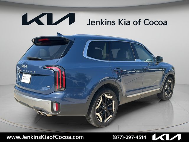 2024 Kia Telluride EX - Photo 4