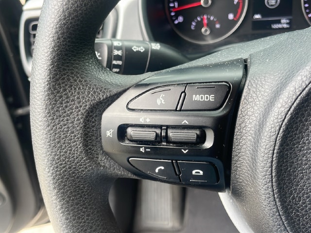 2021 Kia Rio S - Photo 20