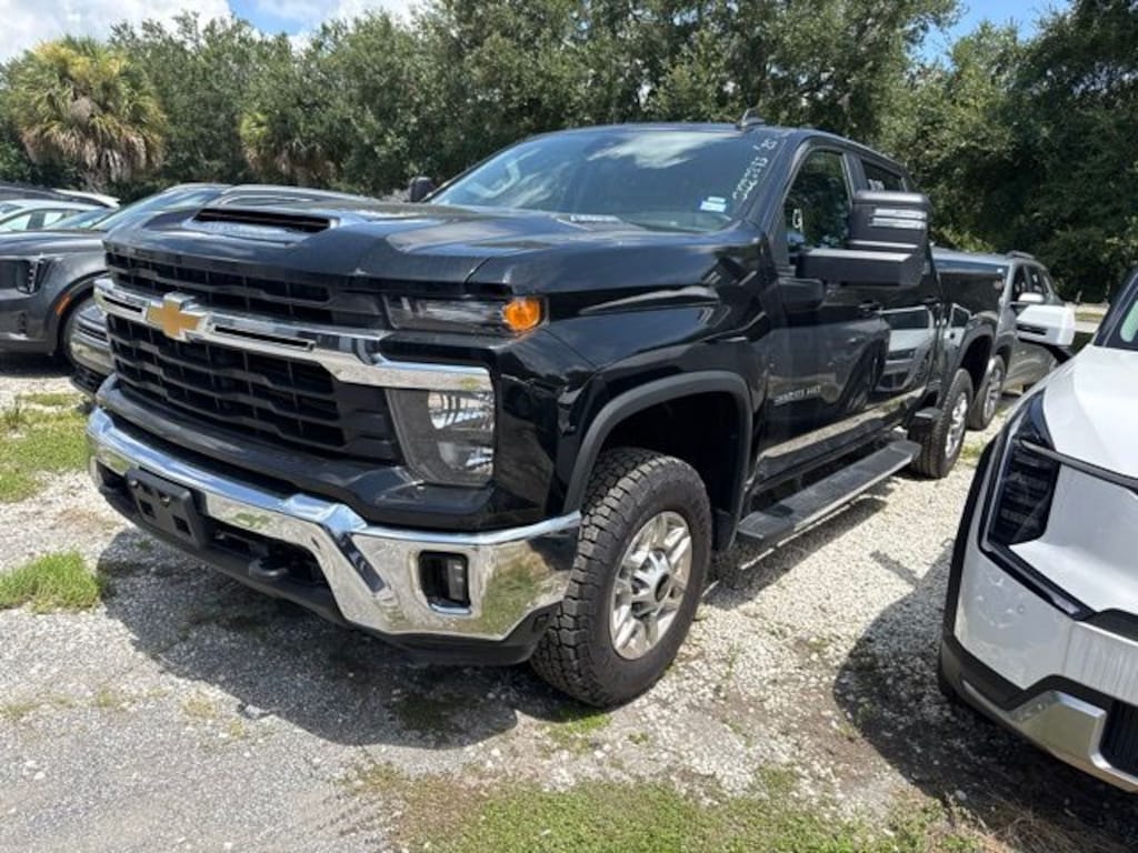 Used 2025 Chevrolet Silverado 2500 HD LT Truck Crew Cab