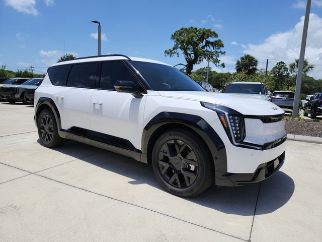 2026 Kia EV9 Land AWD's photo