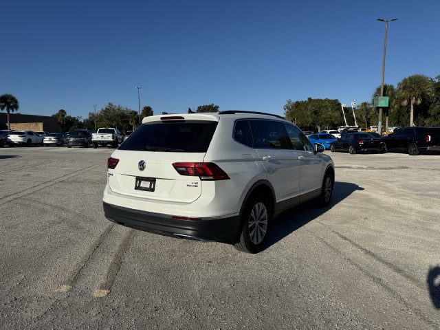 Used 2018 Volkswagen Tiguan 2.0T SE 4MOTION SUV