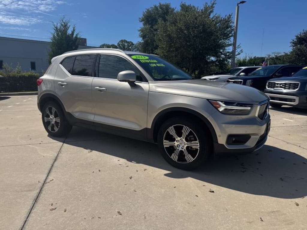 Used 2019 Volvo XC40 T5 Inscription SUV