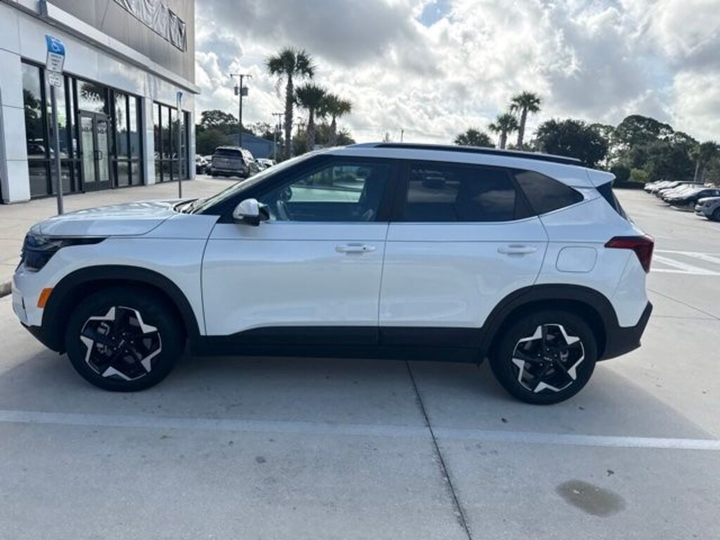 Certified 2025 Kia Seltos EX SUV
