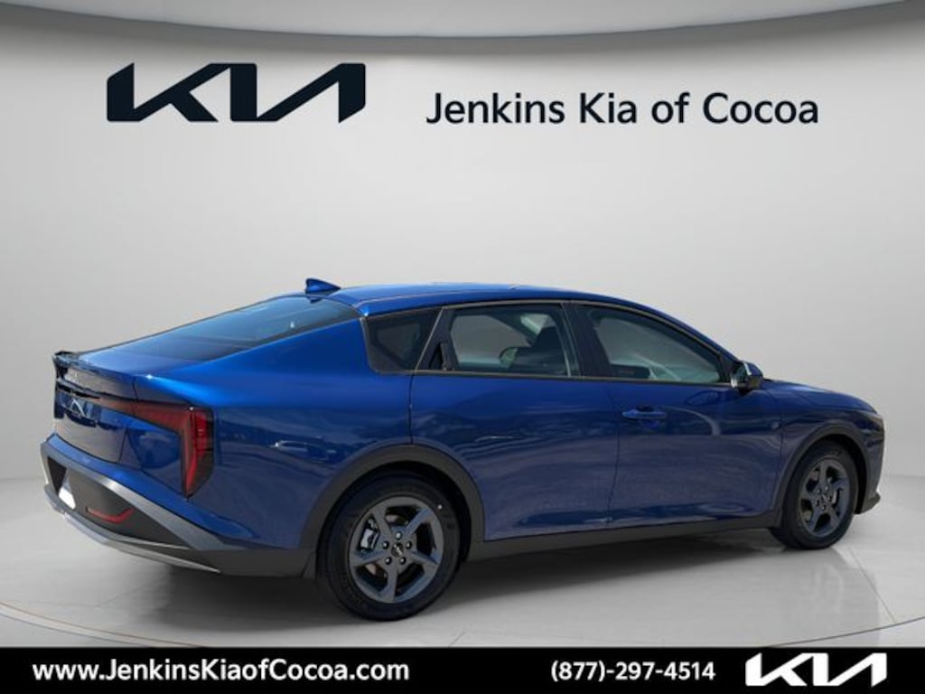 New 2026 Kia K4 LXS Sedan