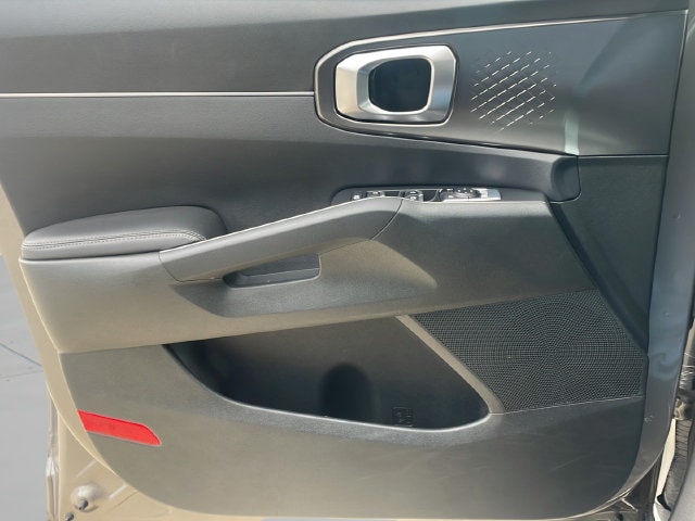 2025 Kia Sorento EX Hybrid - Photo 30