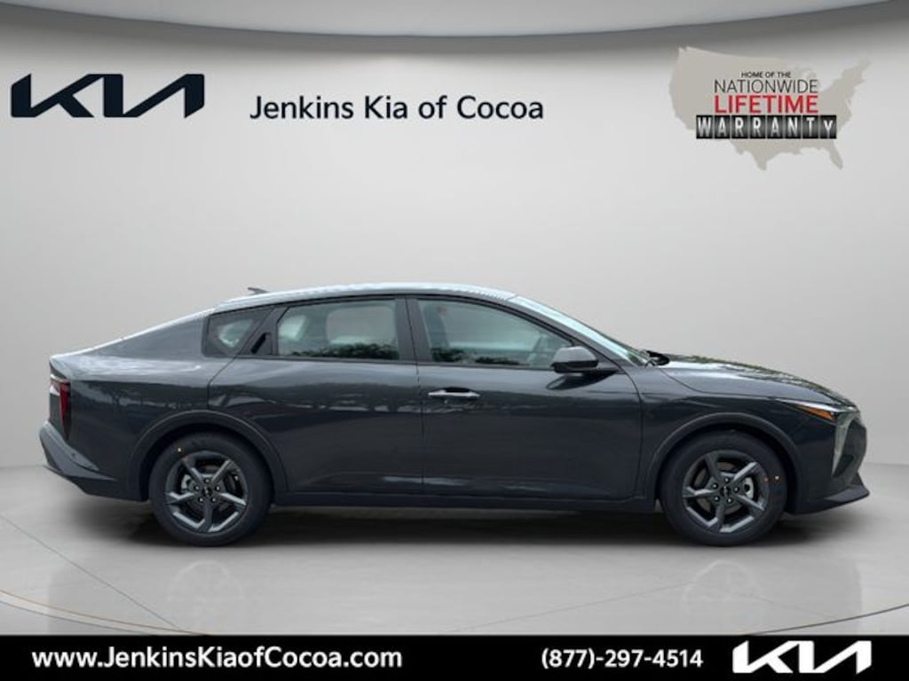 New 2026 Kia K4 LXS Sedan