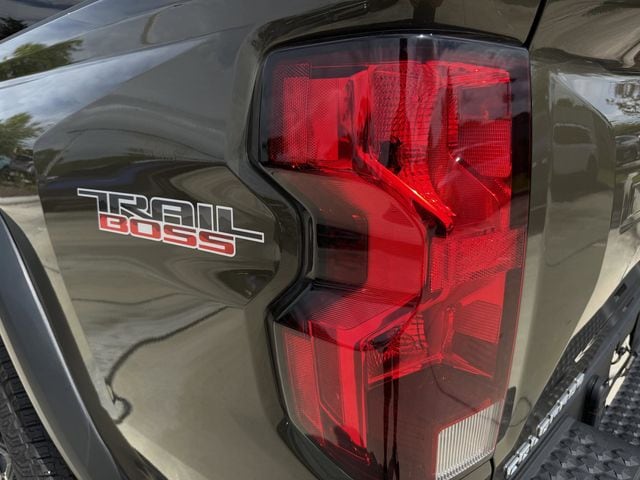 2024 Chevrolet Colorado Trail Boss - Photo 14