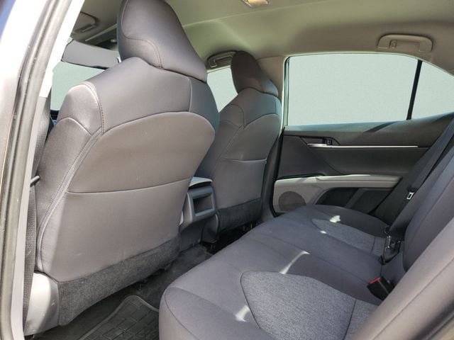 2018 Toyota Camry LE - Photo 21