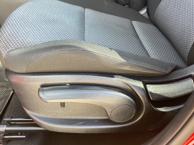 2022 Kia Soul LX - Photo 24