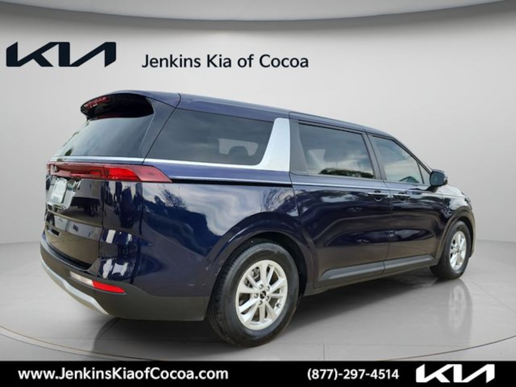 Used 2024 Kia Carnival LX MPV
