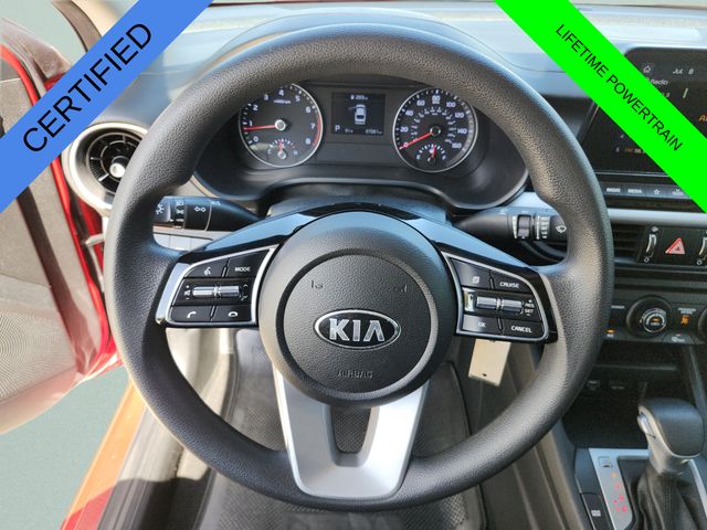 2021 Kia Forte LXS - Photo 32