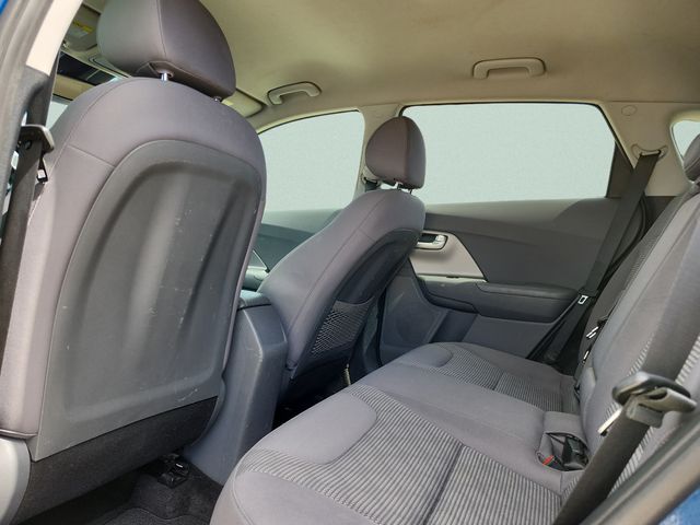 2018 Kia Niro LX - Photo 15