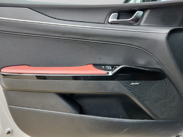 2025 Kia K5 GT-Line - Photo 30