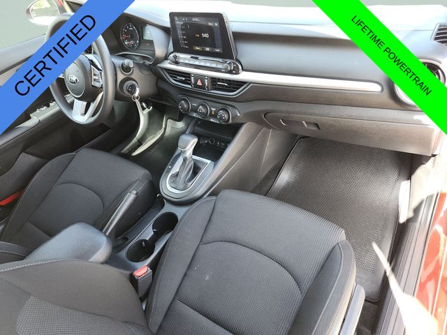 2021 Kia Forte LXS - Photo 16