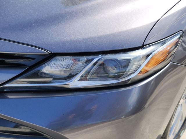 2018 Toyota Camry LE - Photo 13