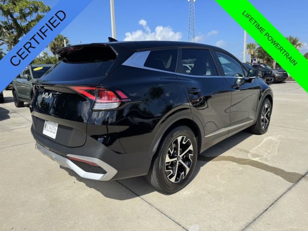 Used 2024 Kia Sportage EX SUV