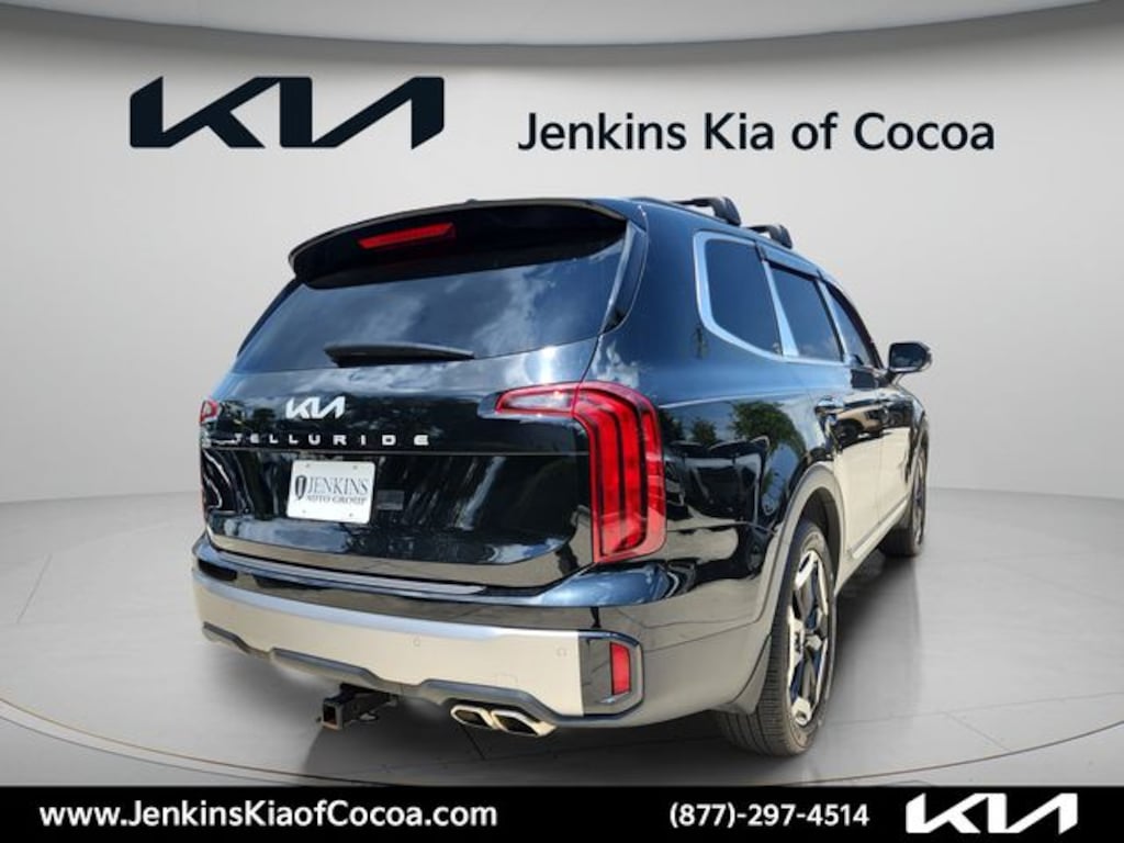 Used 2025 Kia Telluride S SUV