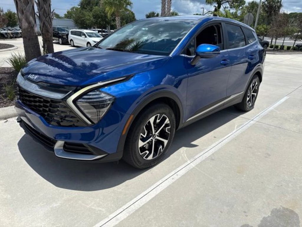 Certified 2025 Kia Sportage EX SUV