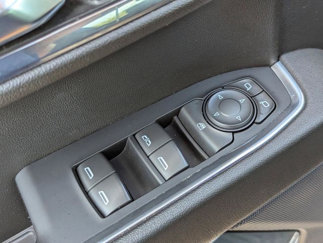 2024 Chevrolet Silverado 1500 LT - Photo 21