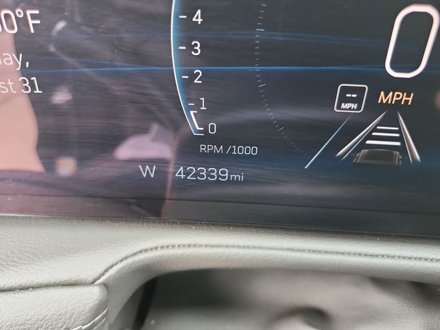 2025 Cadillac XT4 Premium Luxury - Photo 17