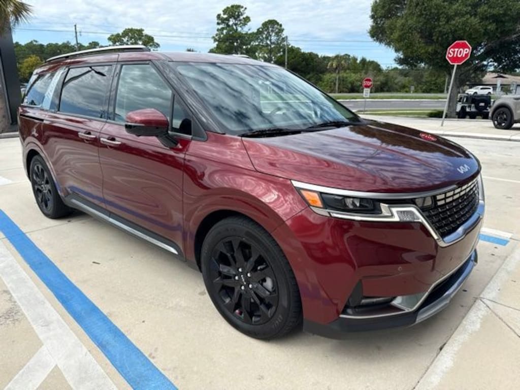 Certified 2024 Kia Carnival SX MPV