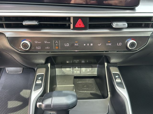 2026 Kia Sorento S - Photo 22