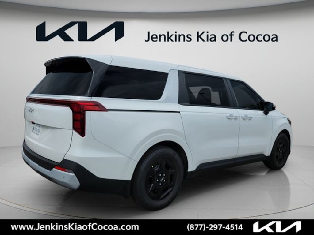 New 2026 Kia Carnival LX Minivan/Van