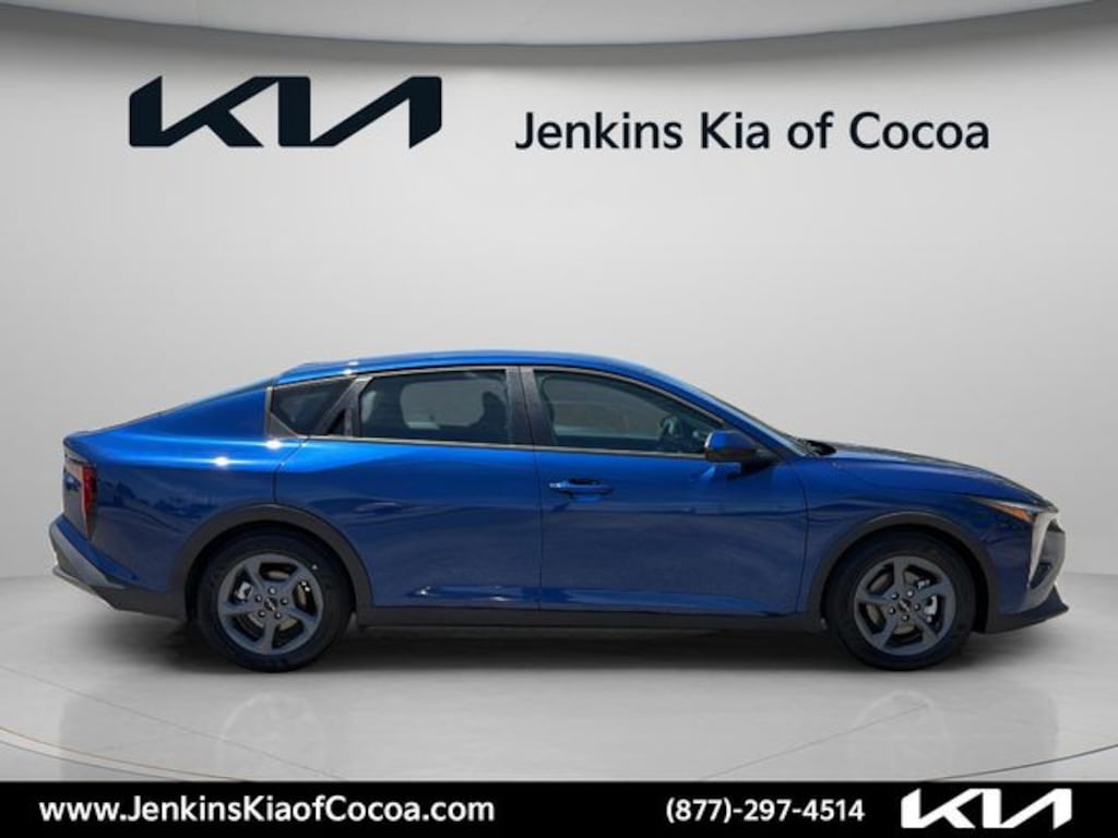 New 2026 Kia K4 LXS Sedan