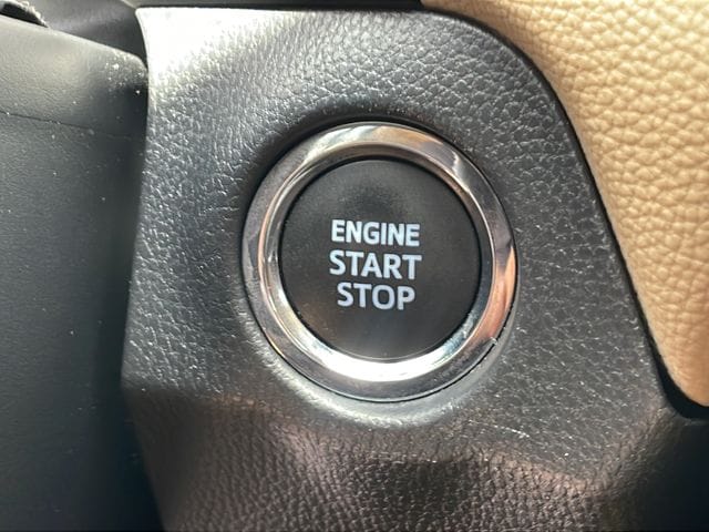 2022 Toyota RAV4 XLE Premium - Photo 23