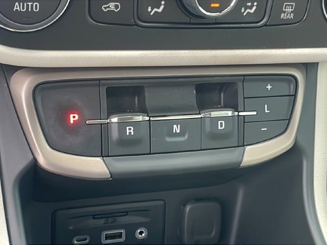 2023 GMC Terrain Denali - Photo 24