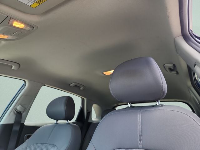 2018 Kia Niro LX - Photo 27
