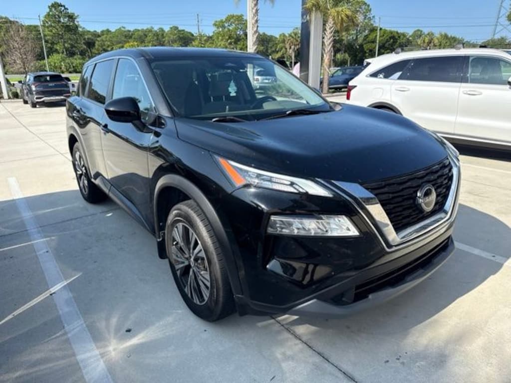 Used 2023 Nissan Rogue SV SUV