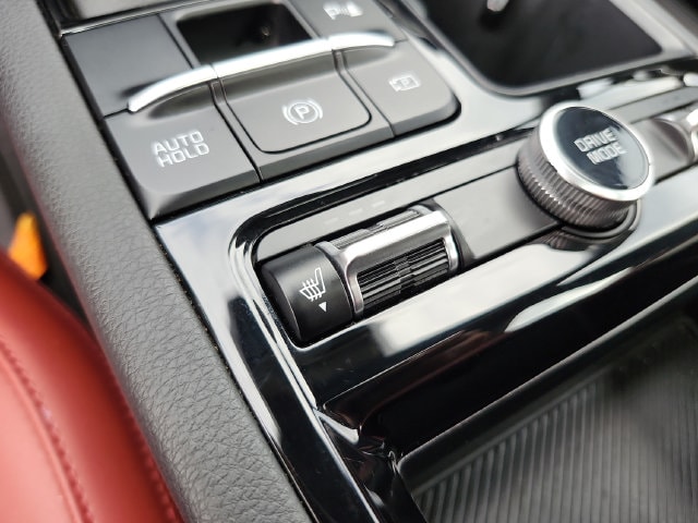 2025 Kia K5 GT-Line - Photo 28