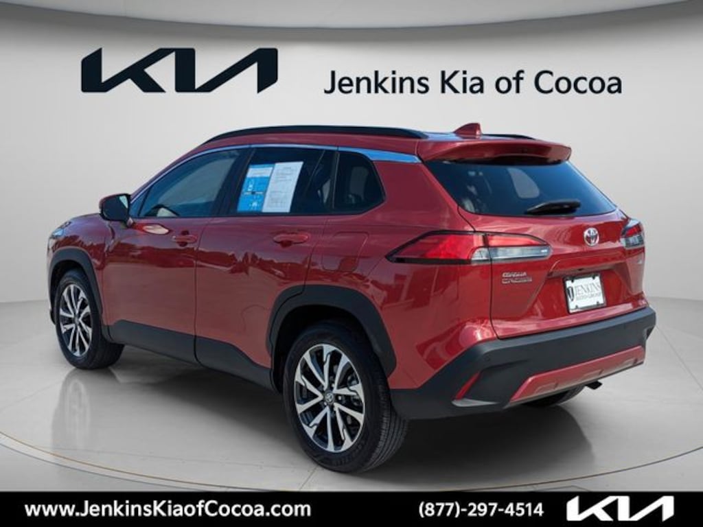 Used 2023 Toyota Corolla Cross XLE SUV