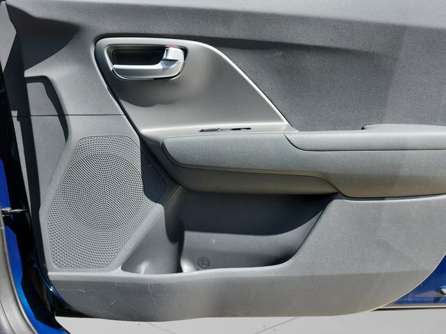 2018 Kia Niro LX - Photo 30