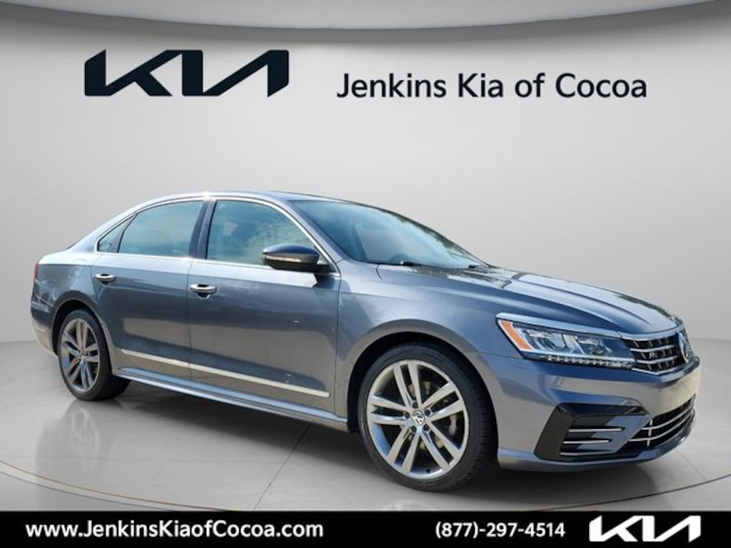 Used 2016 Volkswagen Passat 1.8T Sedan