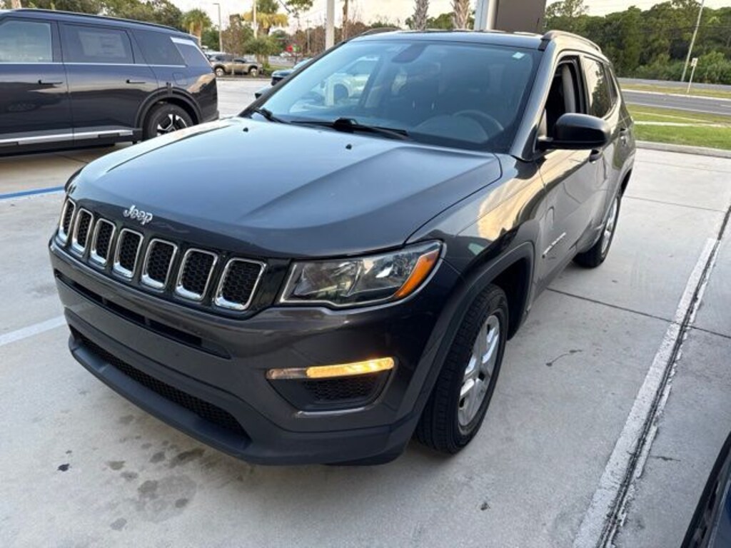 Used 2018 Jeep Compass Sport FWD SUV