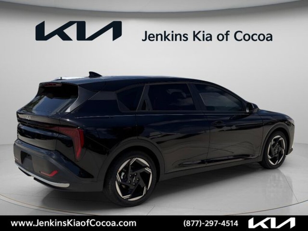 New 2026 Kia K4 EX Hatchback